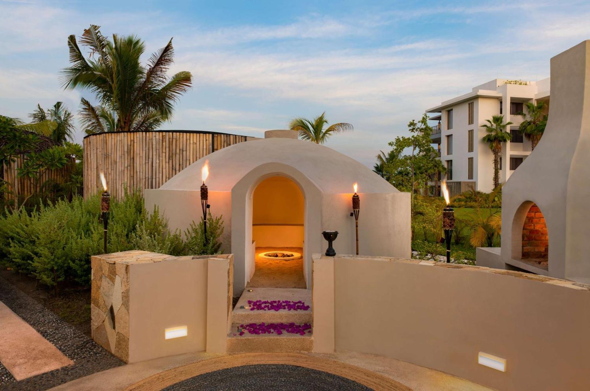 Отель Conrad Punta De Mita Пунта-Мита Экстерьер фото